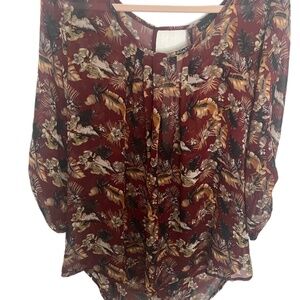 Sheer Floral pleats at neck roll cuff Romantic feminine high low crossover open